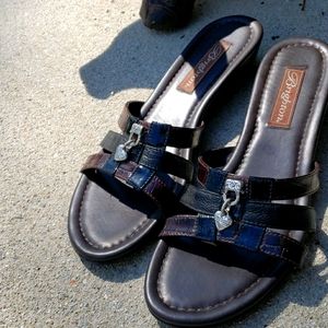 Brighton brown and black slip on sandals 8.5